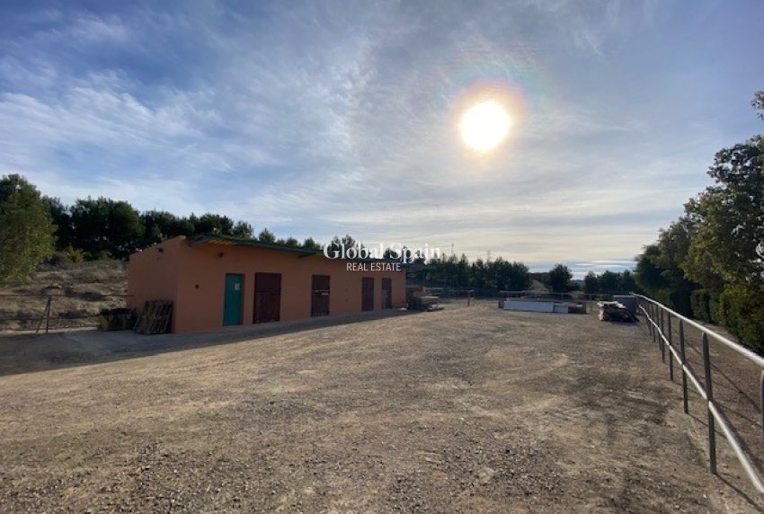 Wiederverkauf - Villa -
TORREMENDO - Torremendo