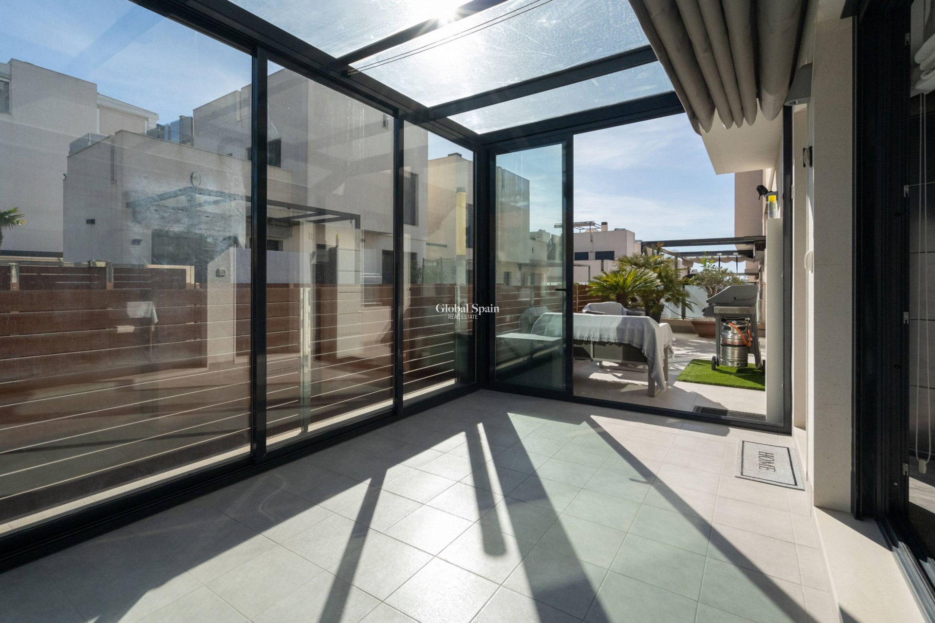 Wiederverkauf - VILLA -
TORREVIEJA - Aguas nuevas 2