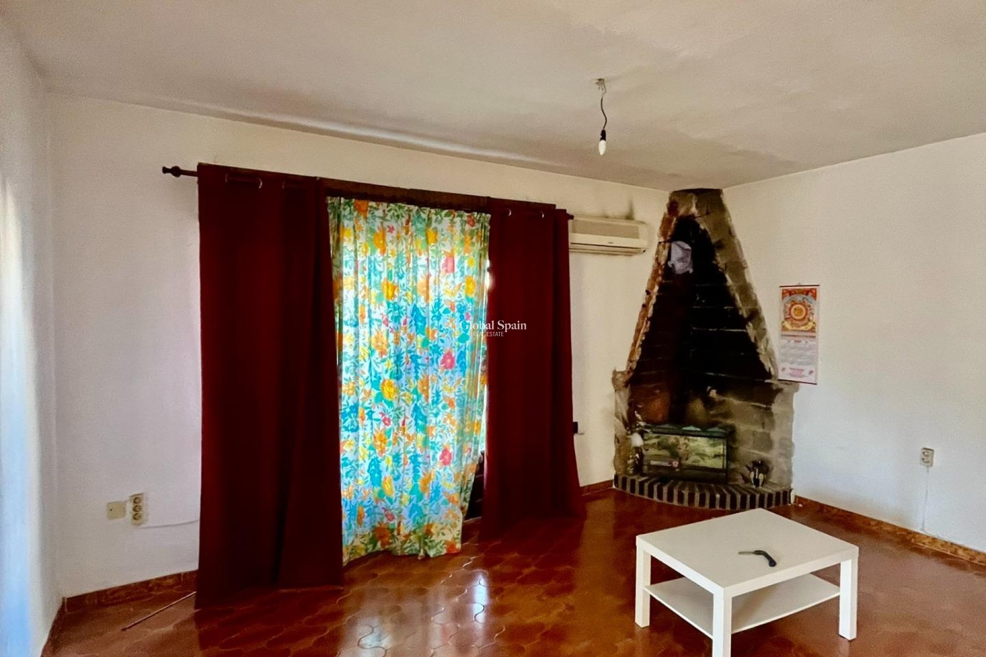 Wiederverkauf - VILLA -
TORREVIEJA - Aguas Nuevas