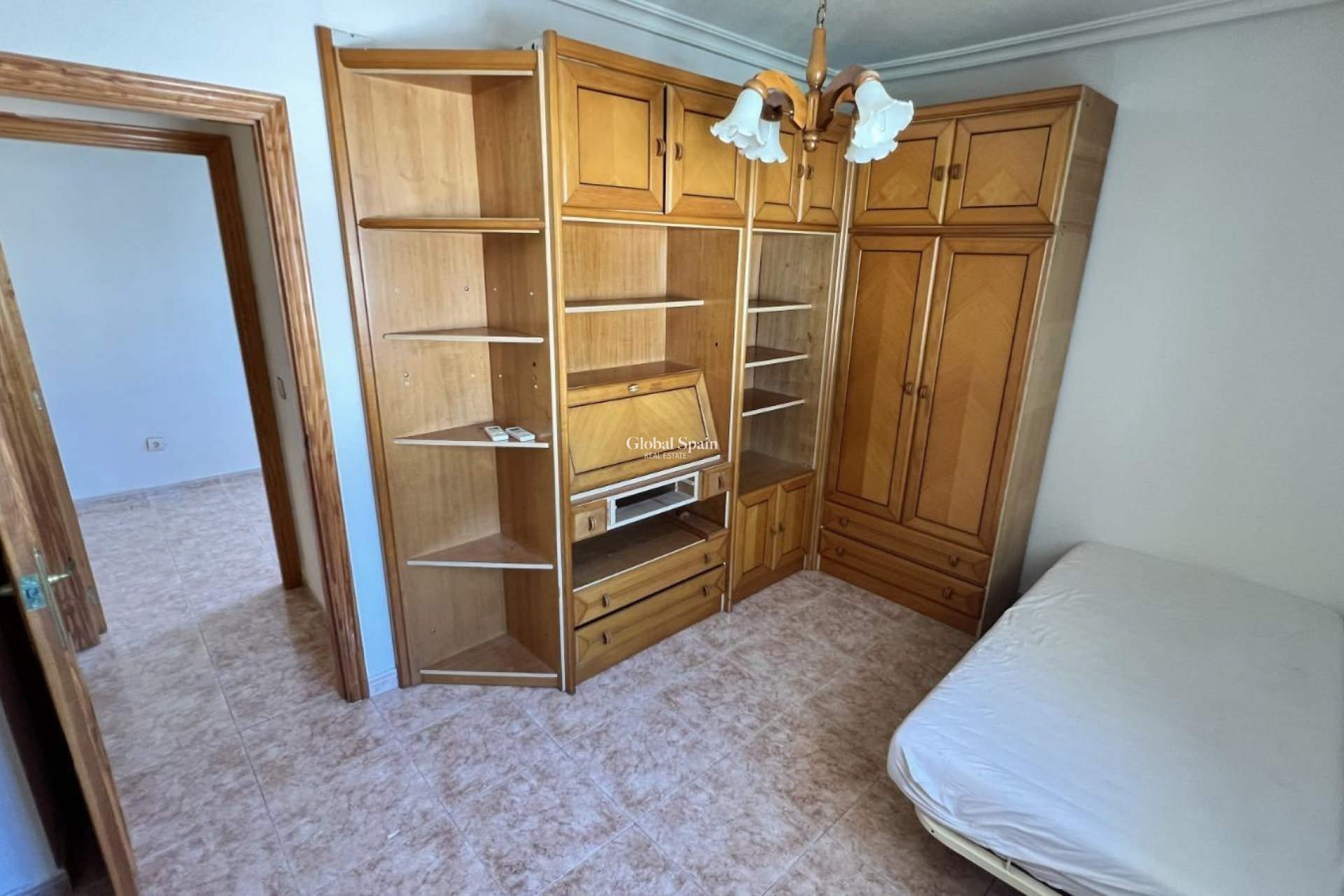 Wiederverkauf - VILLA -
TORREVIEJA - Aguas Nuevas