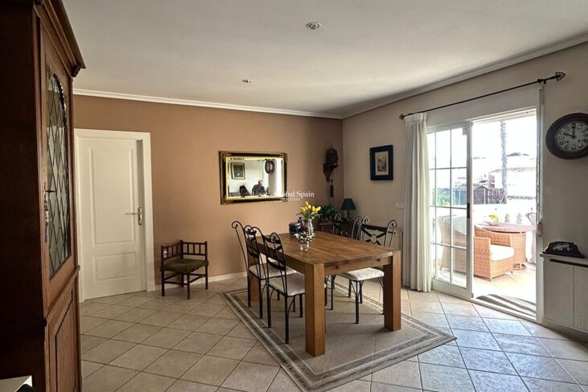 Wiederverkauf - VILLA -
TORREVIEJA - Aguas Nuevas