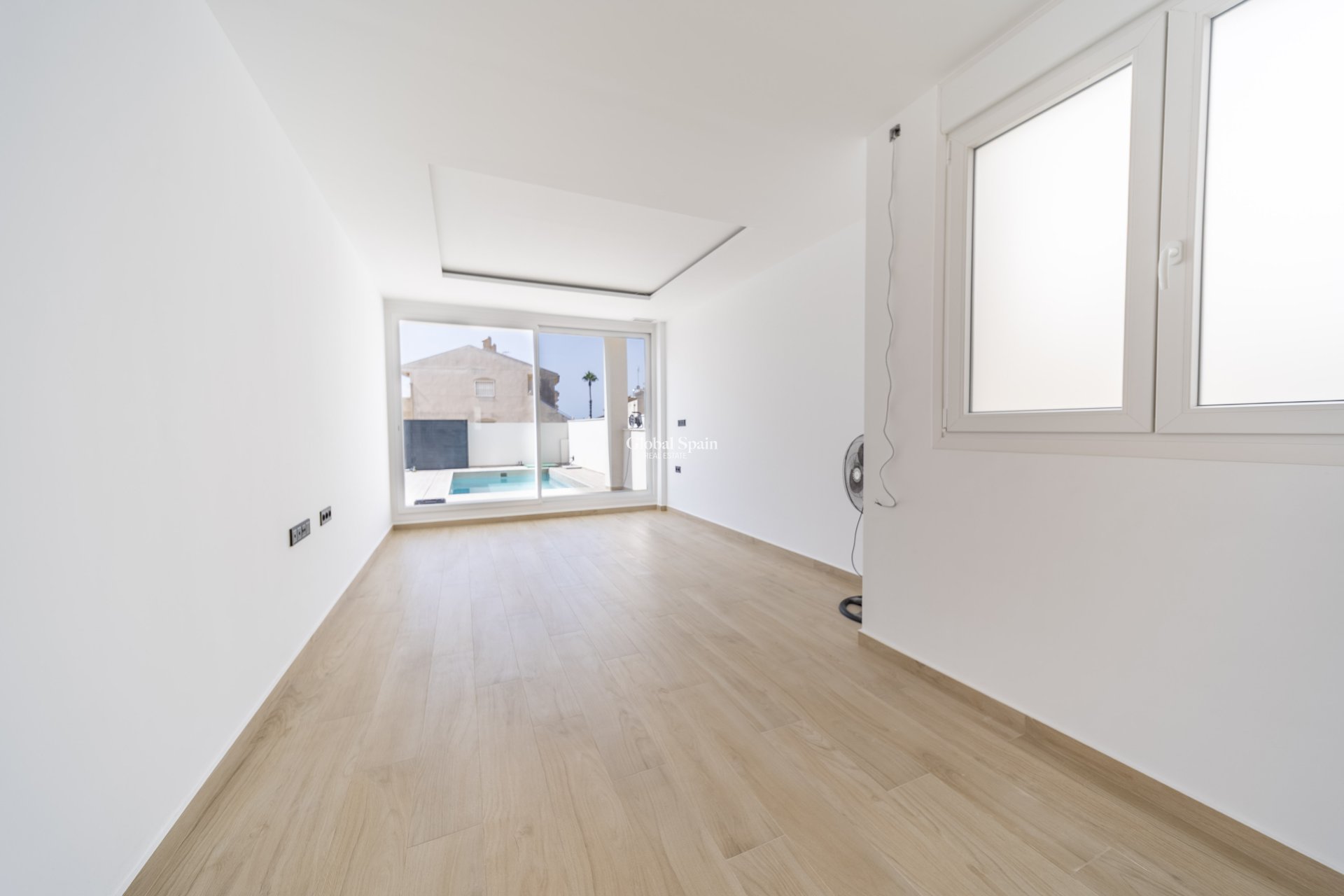 Wiederverkauf - Villa -
TORREVIEJA - Aguas Nuevas