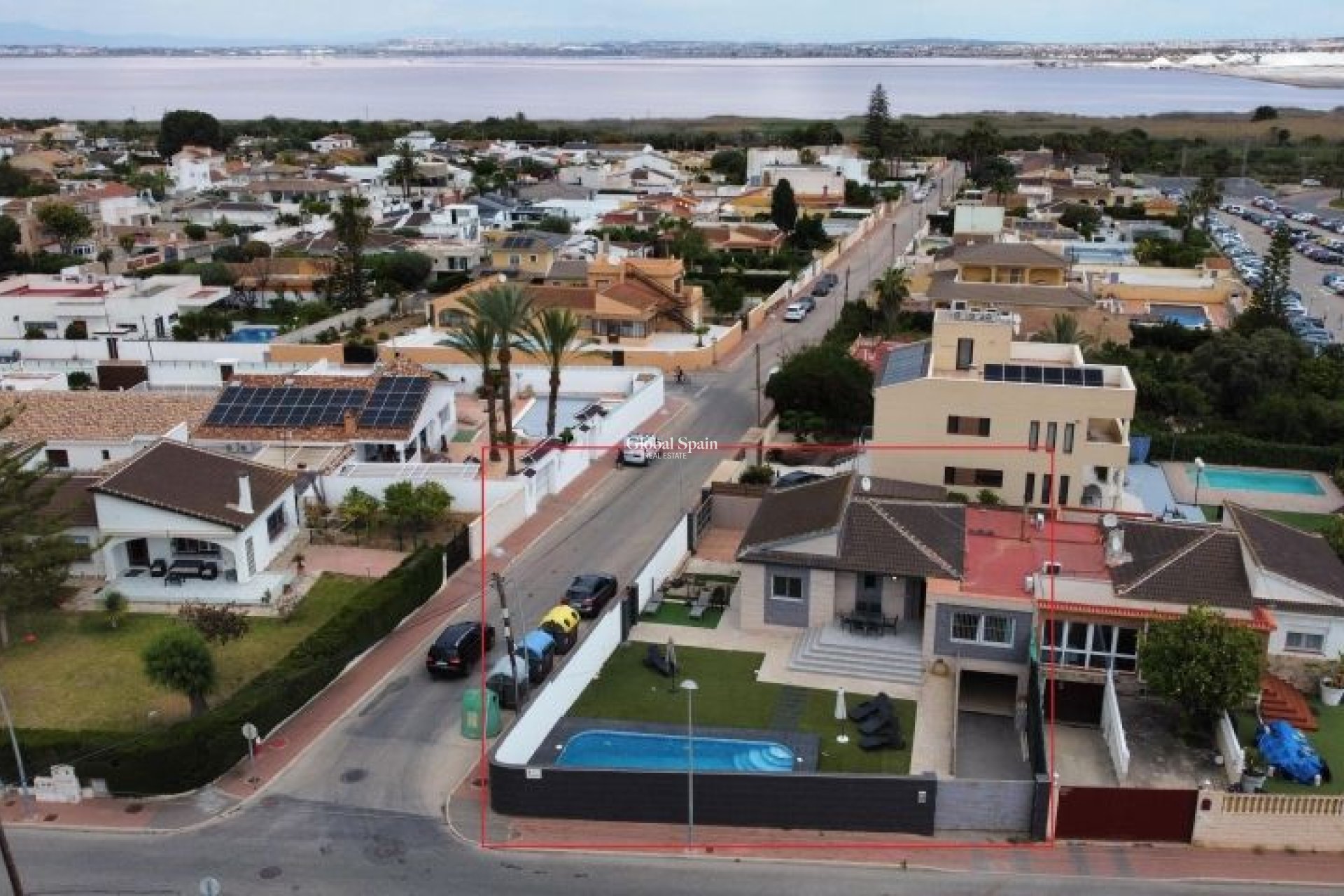 Wiederverkauf - VILLA -
TORREVIEJA - Costa Blanca