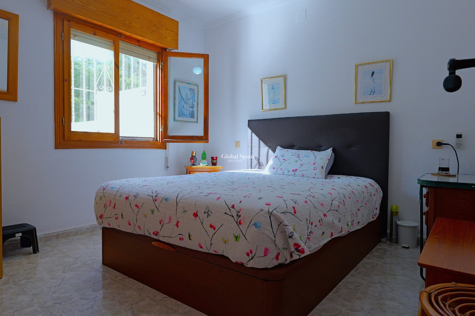 Wiederverkauf - VILLA -
TORREVIEJA - Costa Blanca