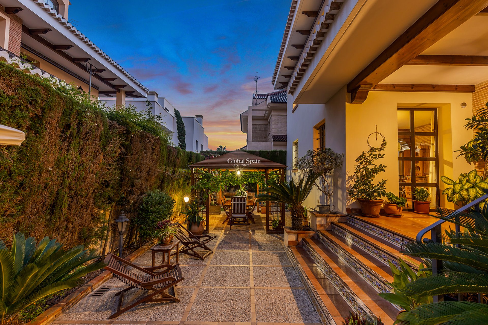 Wiederverkauf - VILLA -
TORREVIEJA - Costa Blanca