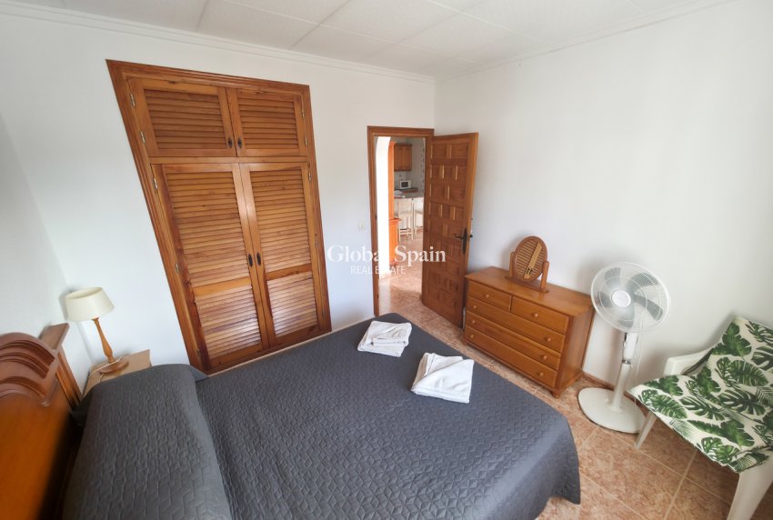 Wiederverkauf - VILLA -
TORREVIEJA - Costa Blanca