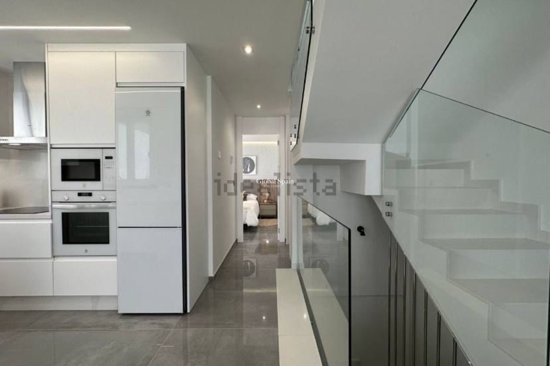 Wiederverkauf - VILLA -
TORREVIEJA - Costa Blanca