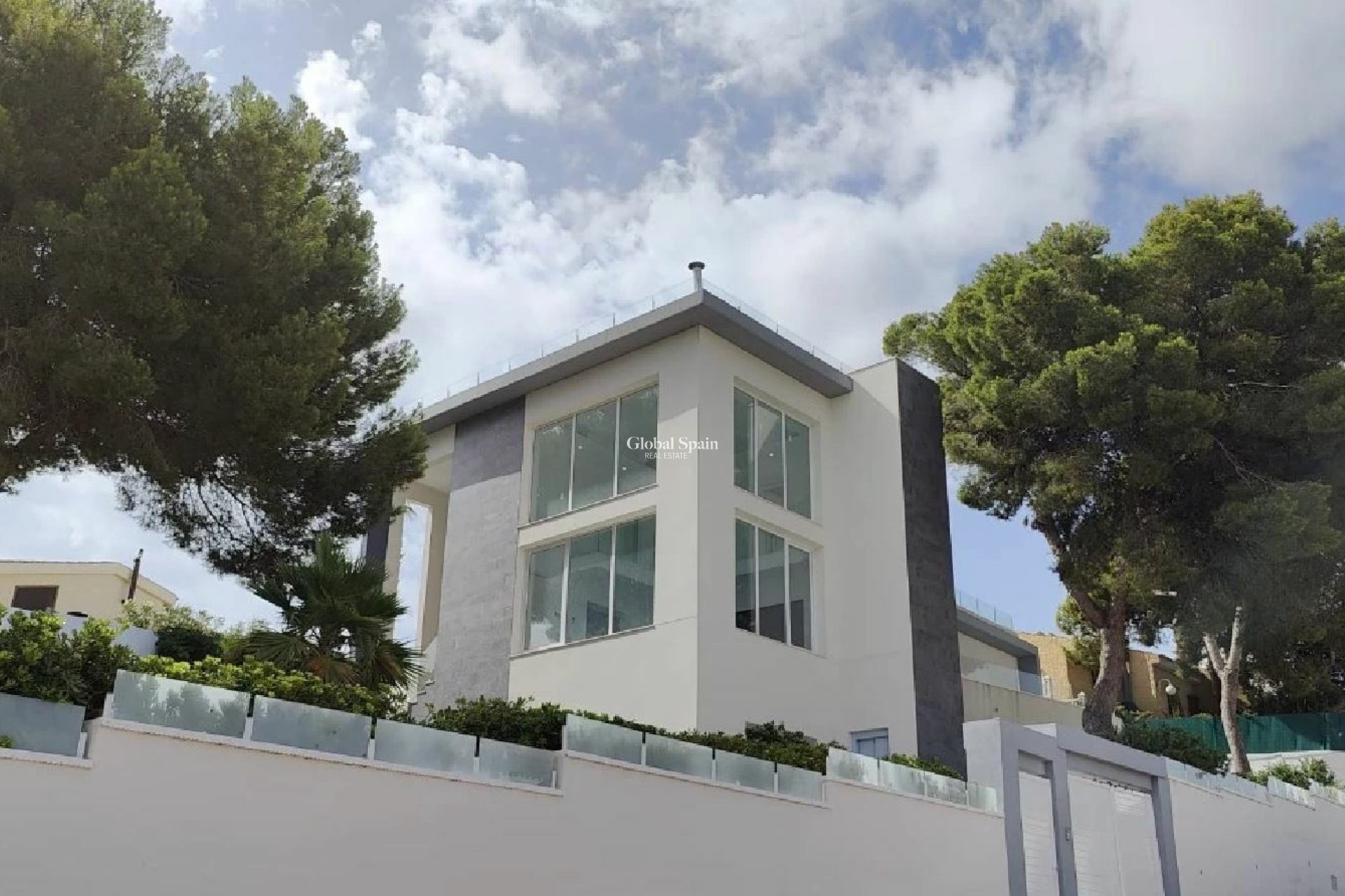 Wiederverkauf - VILLA -
TORREVIEJA - Costa Blanca