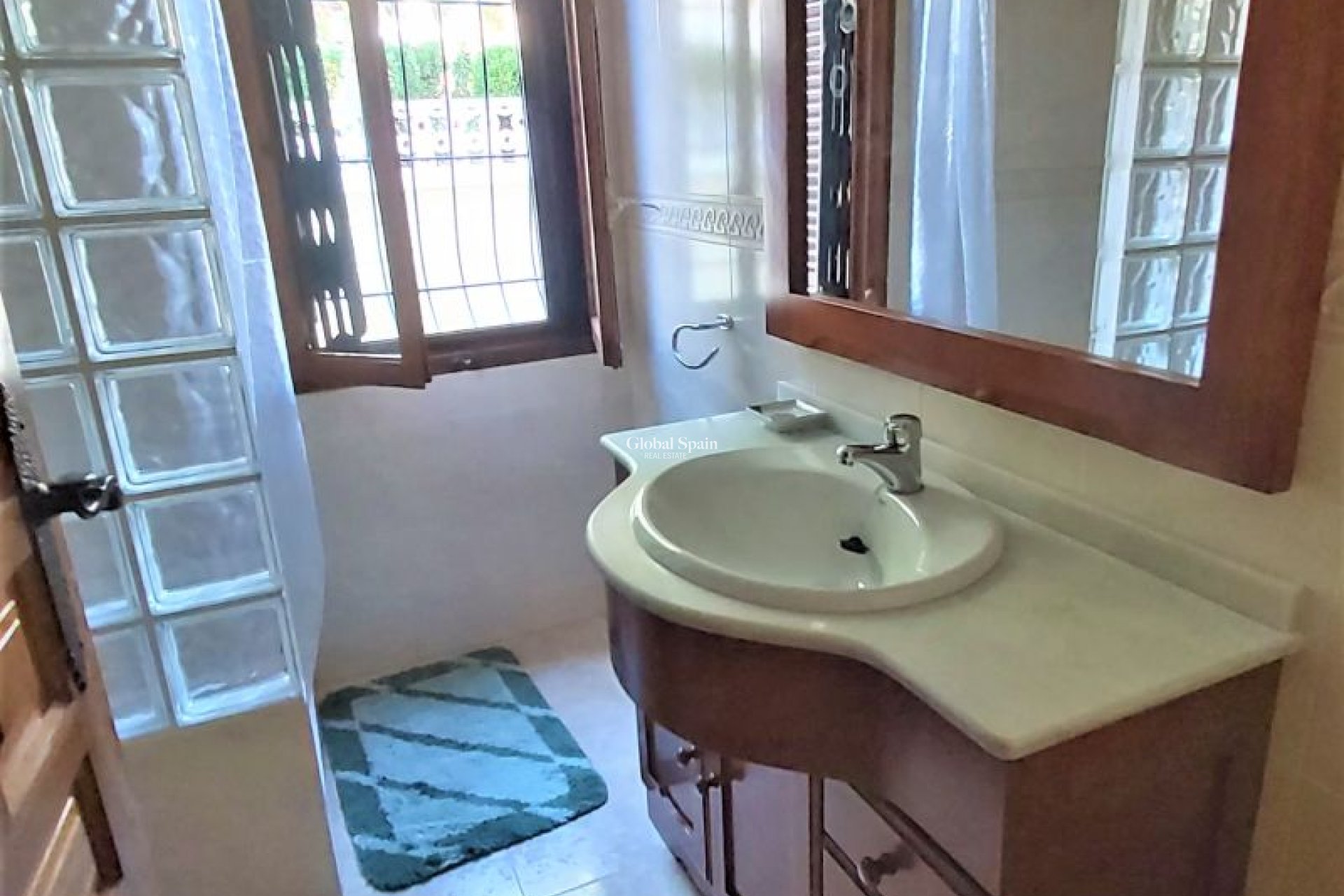 Wiederverkauf - VILLA -
TORREVIEJA - Costa Blanca