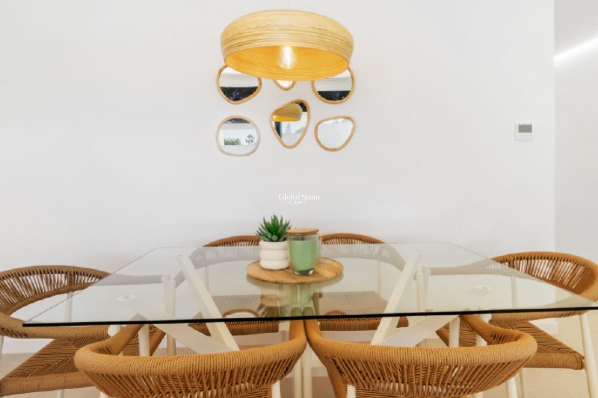 Wiederverkauf - VILLA -
TORREVIEJA - Costa Blanca