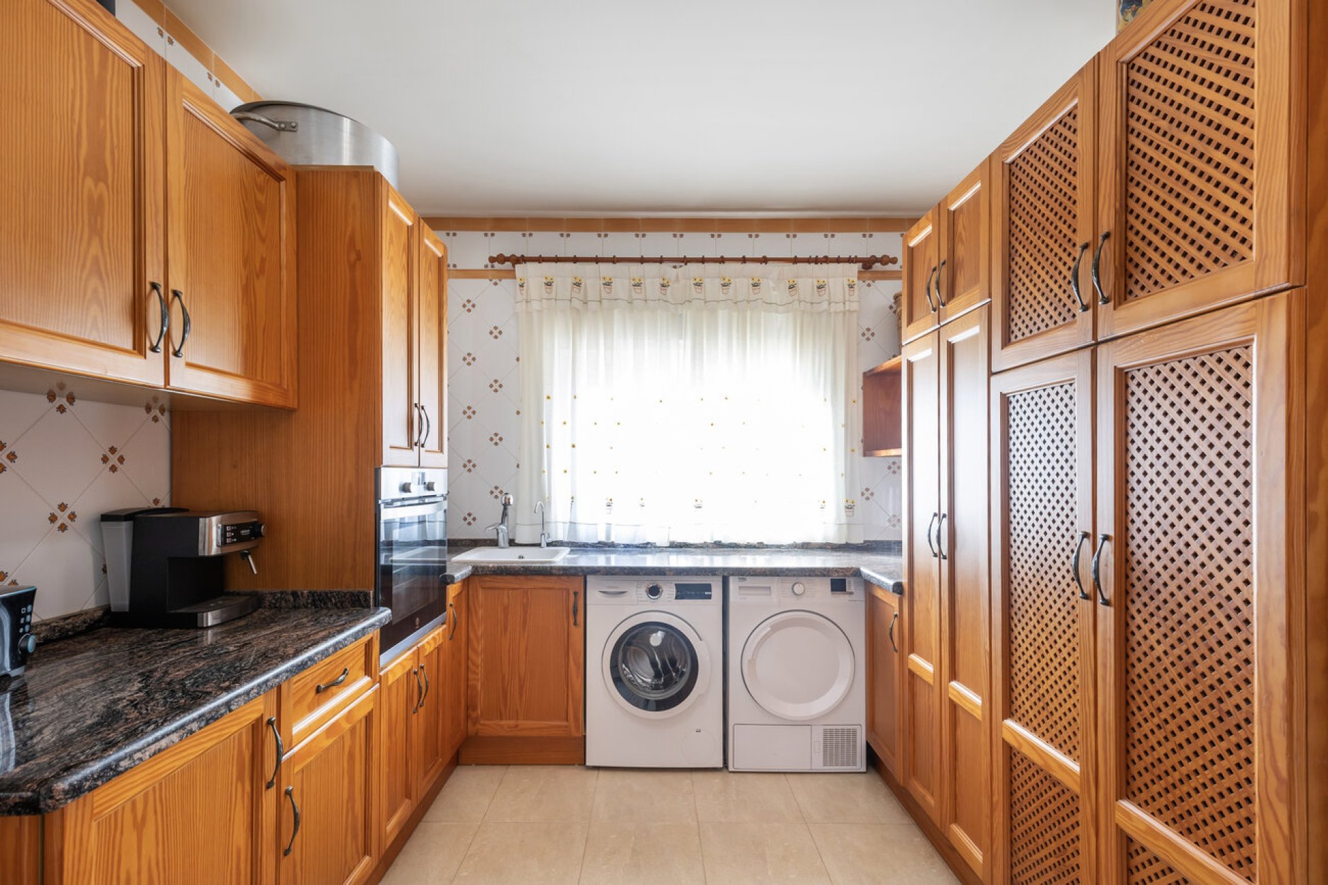 Wiederverkauf - VILLA -
TORREVIEJA - Costa Blanca