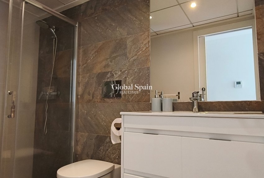 Wiederverkauf - VILLA -
TORREVIEJA - Costa Blanca