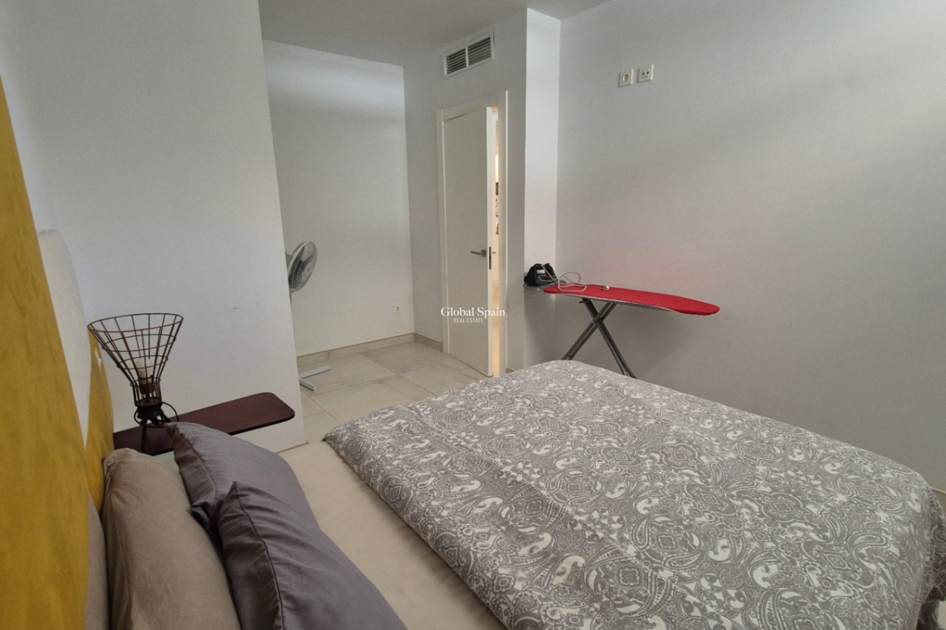 Wiederverkauf - VILLA -
TORREVIEJA - Costa Blanca