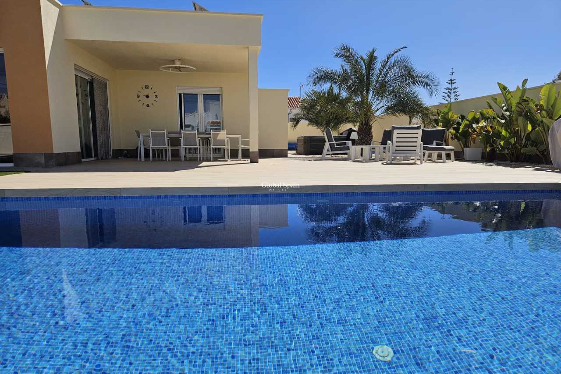 Wiederverkauf - VILLA -
TORREVIEJA - Costa Blanca