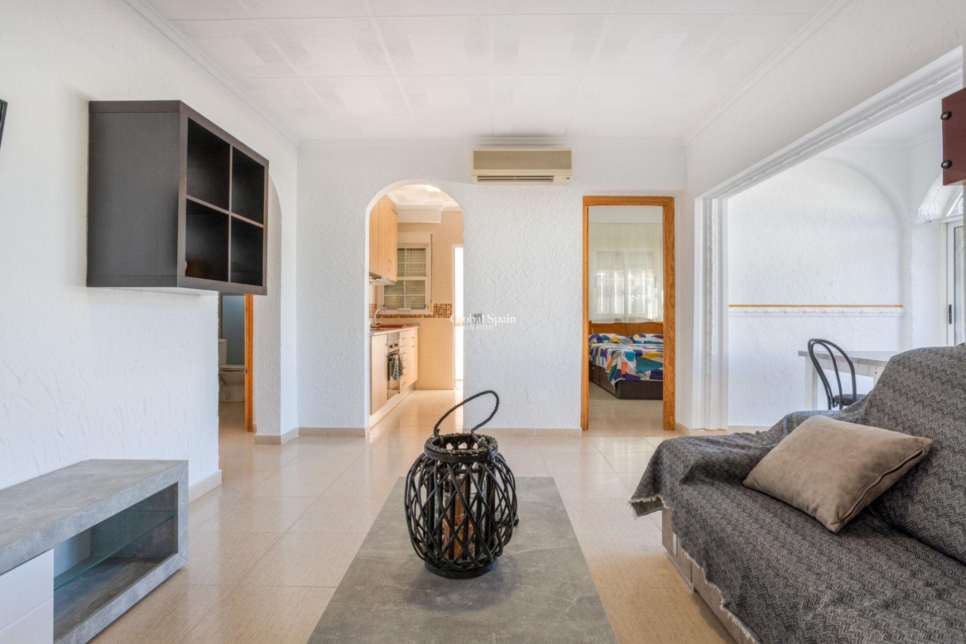 Wiederverkauf - VILLA -
TORREVIEJA - Costa Blanca