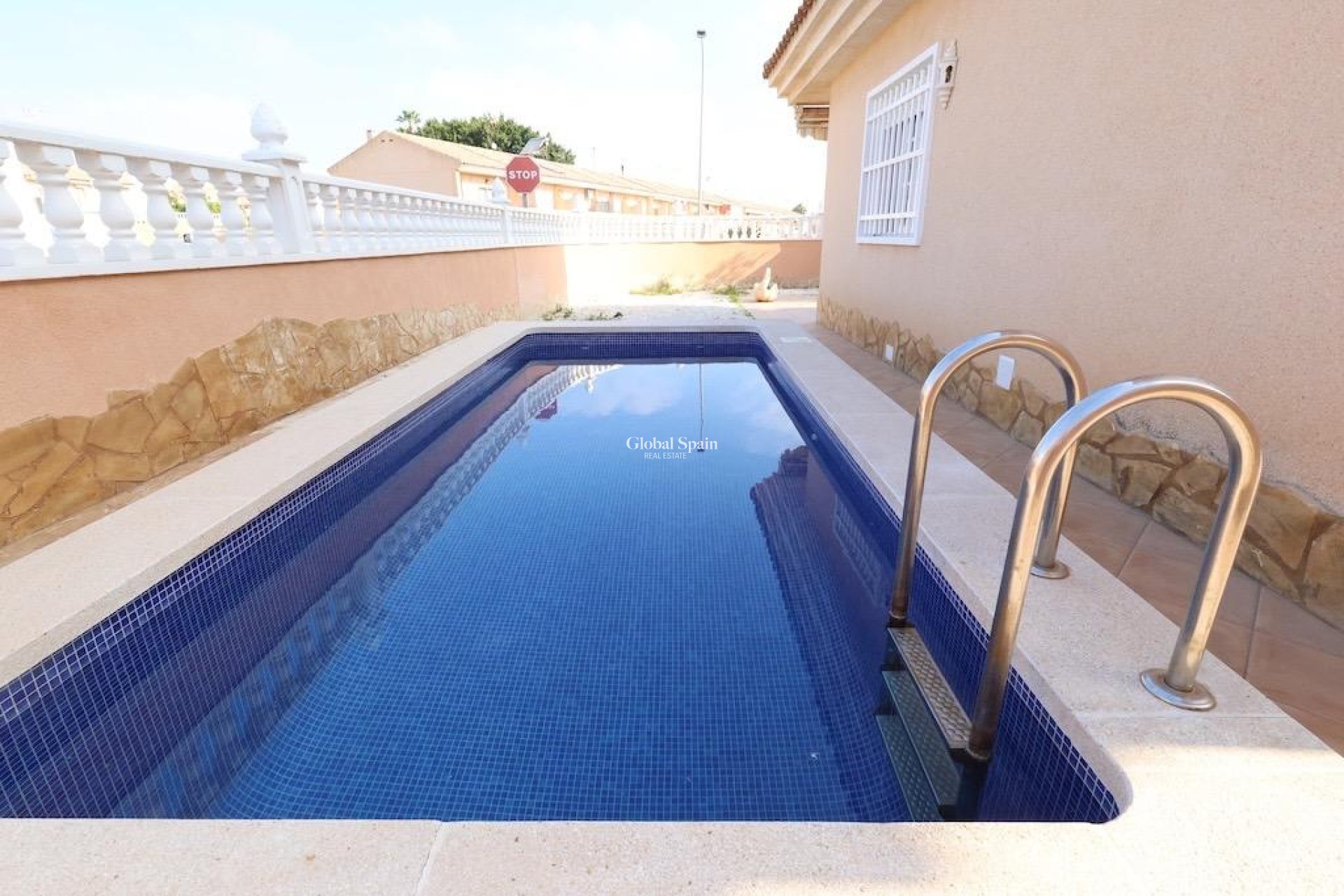 Wiederverkauf - VILLA -
TORREVIEJA - Costa Blanca