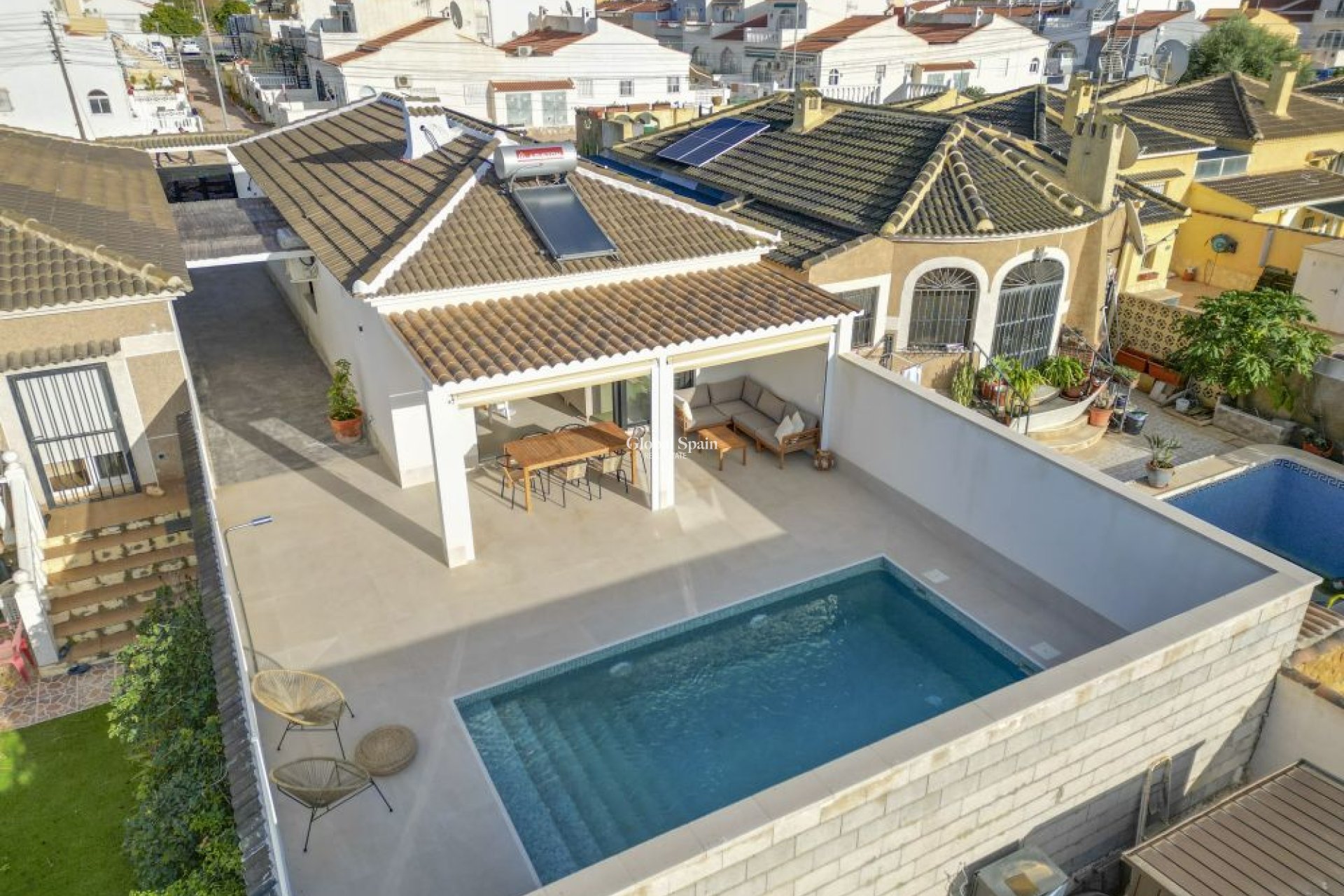 Wiederverkauf - VILLA -
TORREVIEJA - Costa Blanca