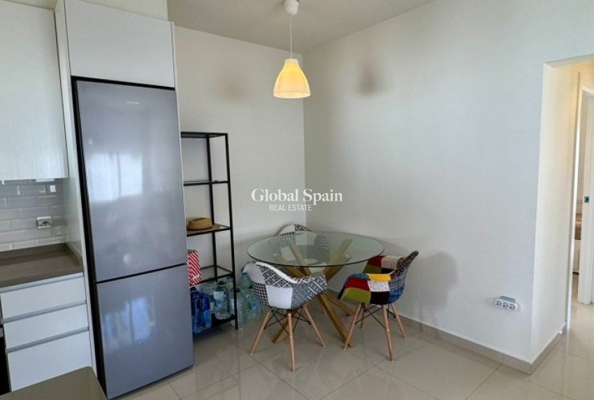 Wiederverkauf - VILLA -
TORREVIEJA - Costa Blanca