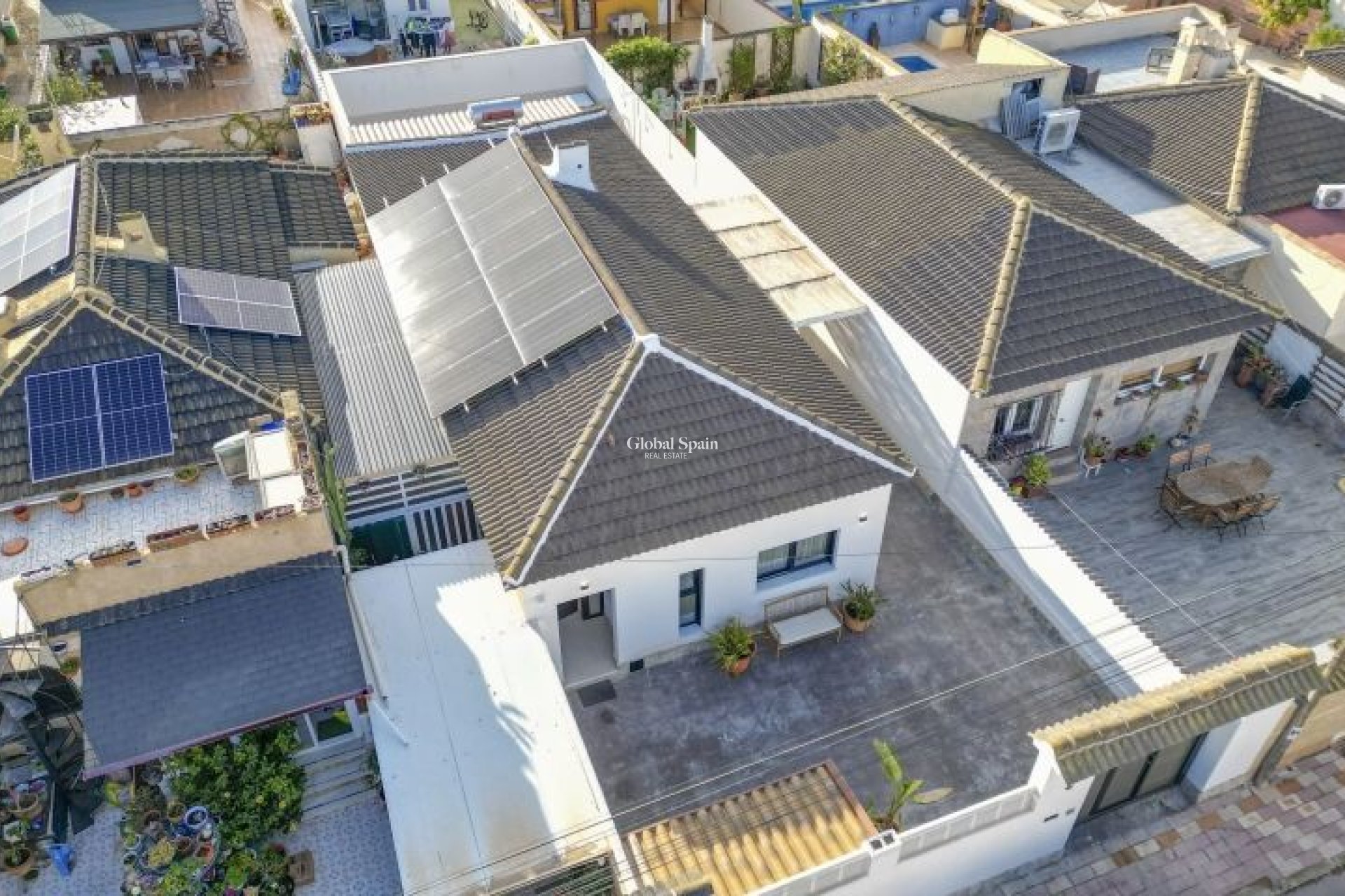 Wiederverkauf - VILLA -
TORREVIEJA - Costa Blanca