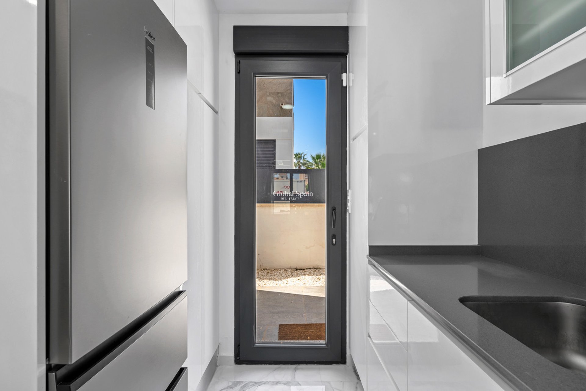 Wiederverkauf - VILLA -
TORREVIEJA - Costa Blanca