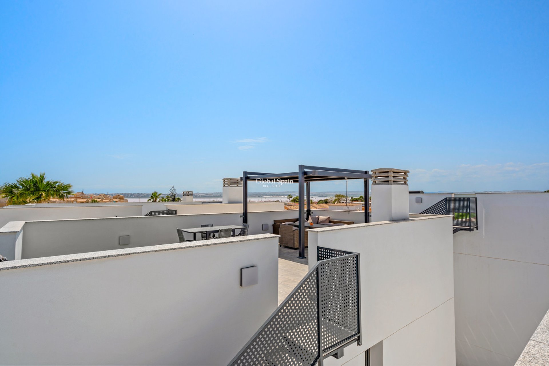 Wiederverkauf - VILLA -
TORREVIEJA - Costa Blanca