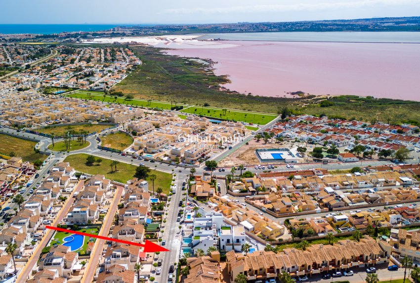 Wiederverkauf - VILLA -
TORREVIEJA - Costa Blanca