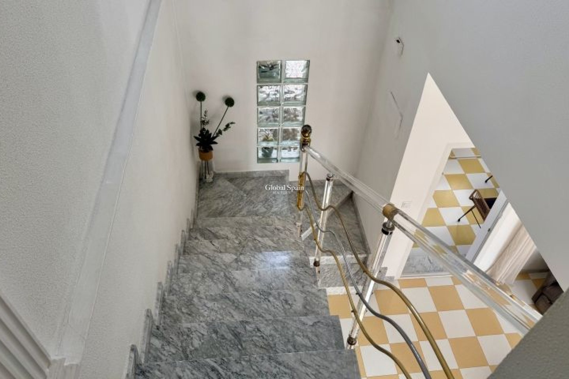 Wiederverkauf - VILLA -
TORREVIEJA - Costa Blanca