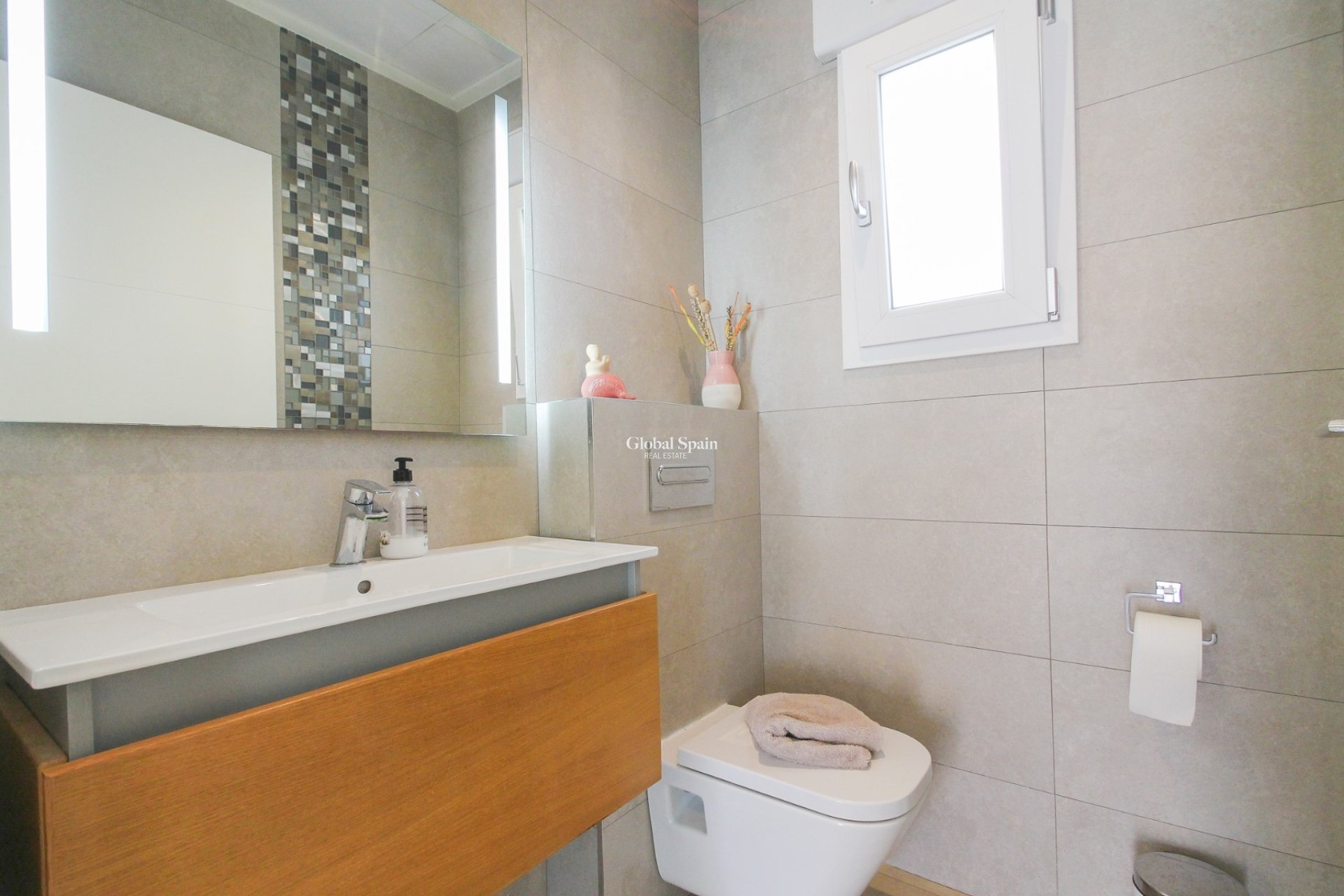 Wiederverkauf - VILLA -
TORREVIEJA - Costa Blanca