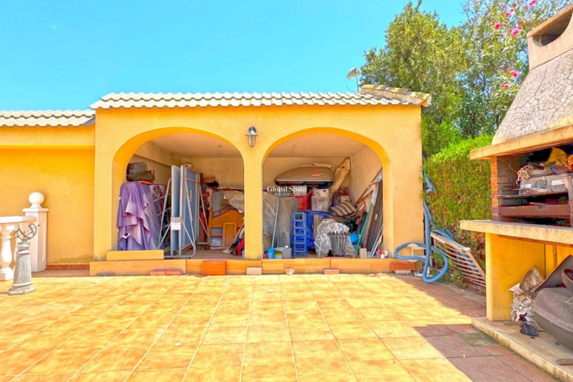 Wiederverkauf - VILLA -
TORREVIEJA - Costa Blanca