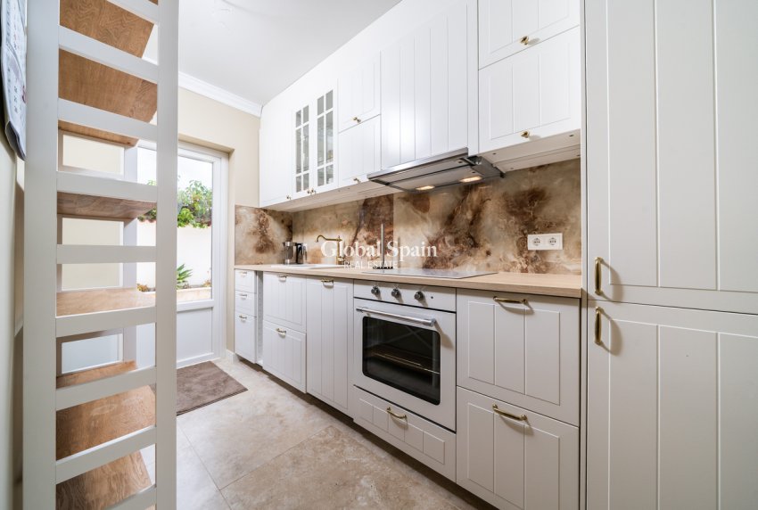 Wiederverkauf - VILLA -
TORREVIEJA - Costa Blanca