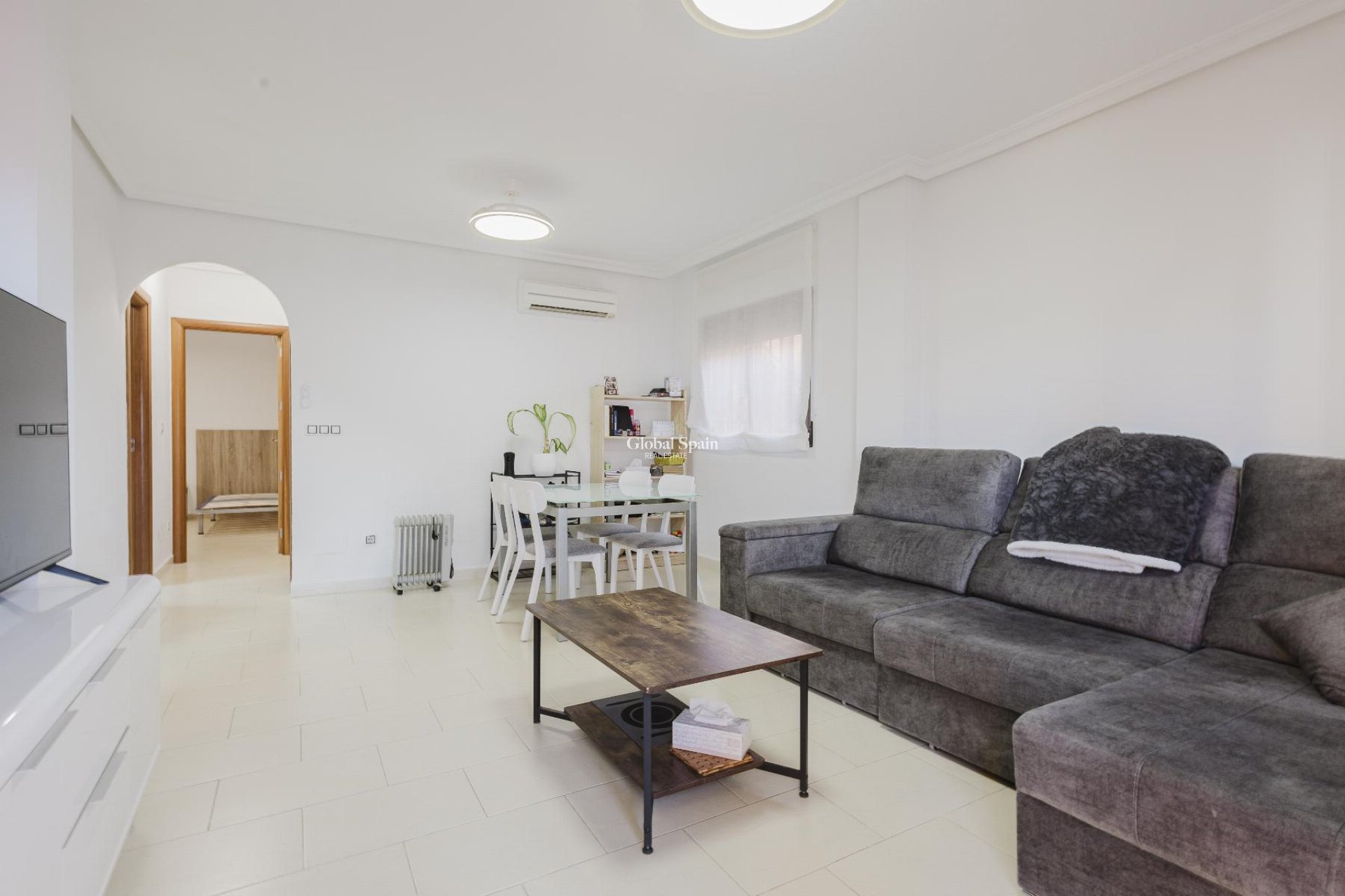 Wiederverkauf - VILLA -
TORREVIEJA - Costa Blanca
