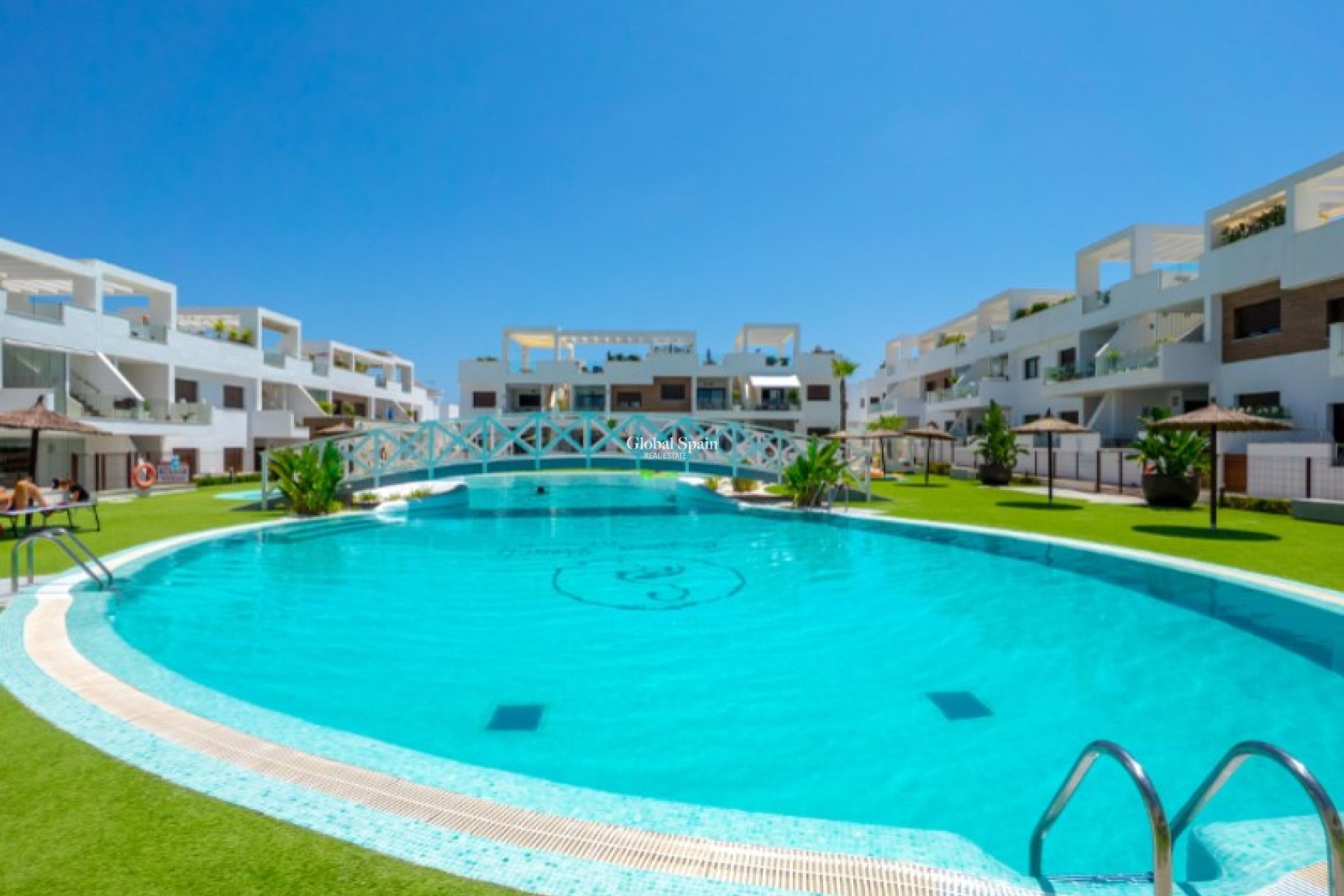 Wiederverkauf - VILLA -
TORREVIEJA - Costa Blanca
