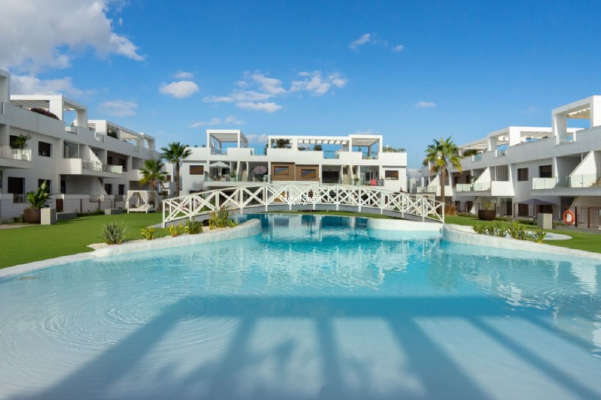 Wiederverkauf - VILLA -
TORREVIEJA - Costa Blanca