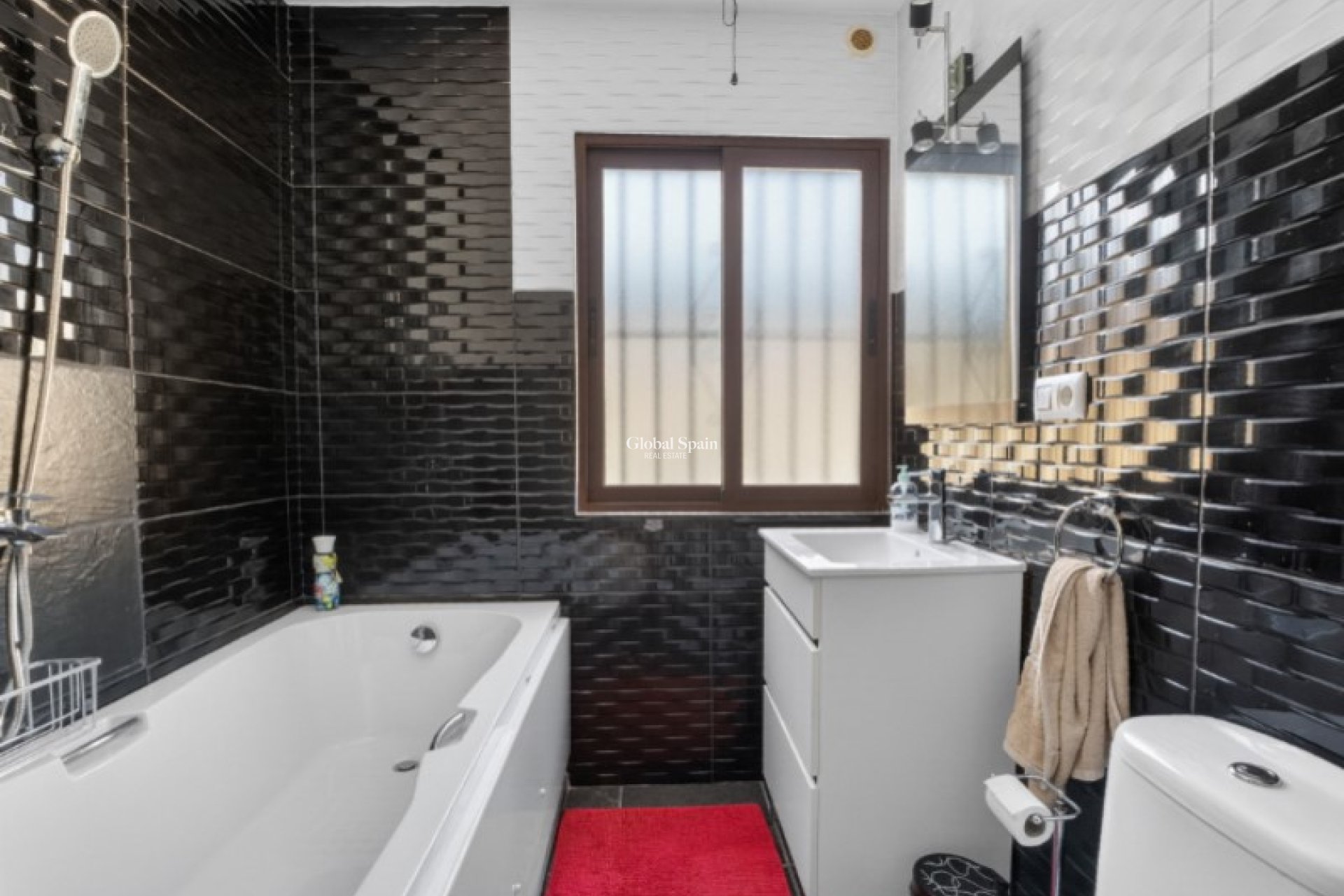 Wiederverkauf - VILLA -
TORREVIEJA - Costa Blanca
