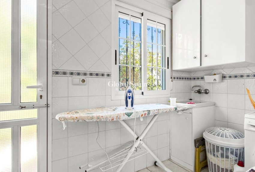 Wiederverkauf - VILLA -
TORREVIEJA - Costa Blanca