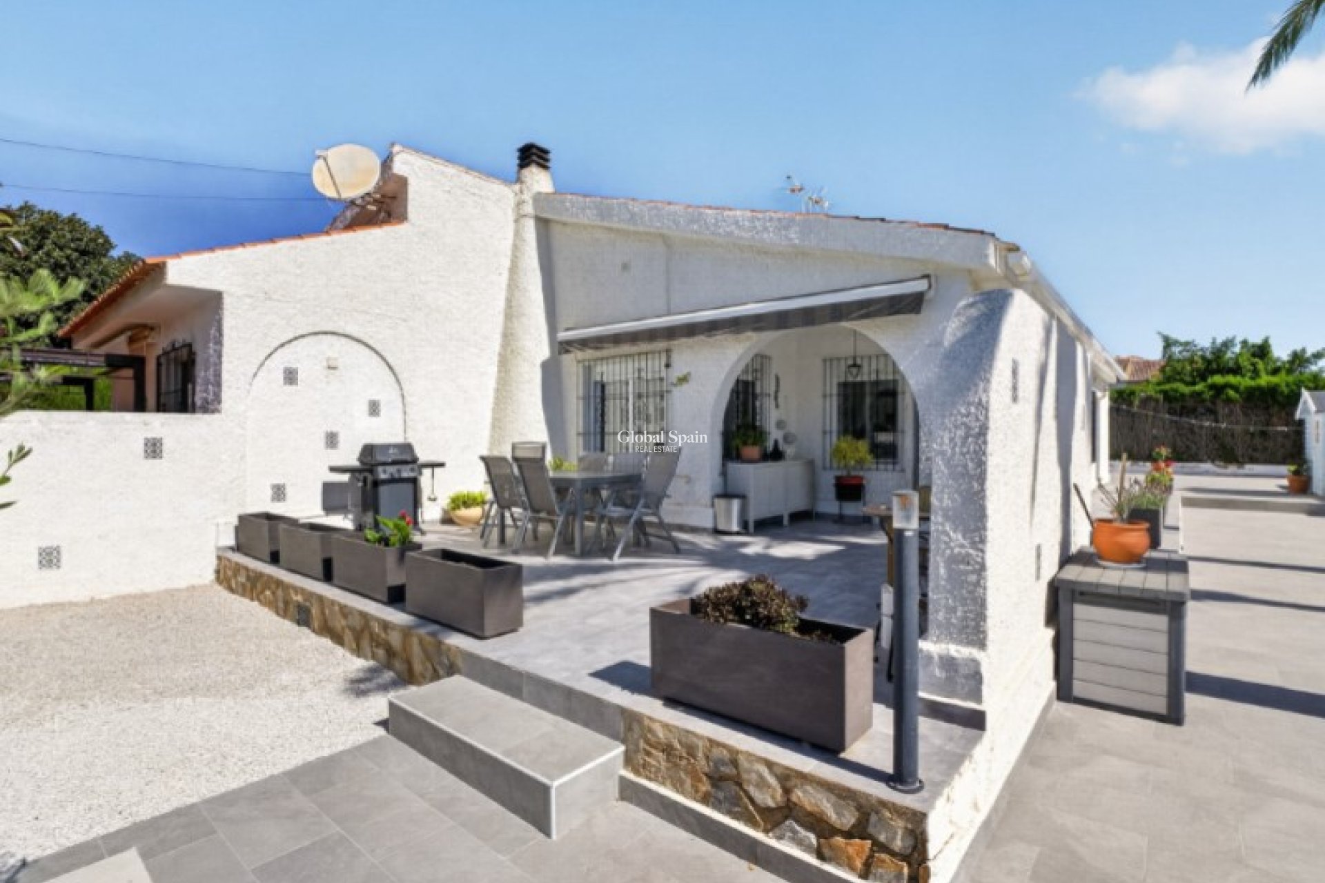 Wiederverkauf - VILLA -
TORREVIEJA - Costa Blanca