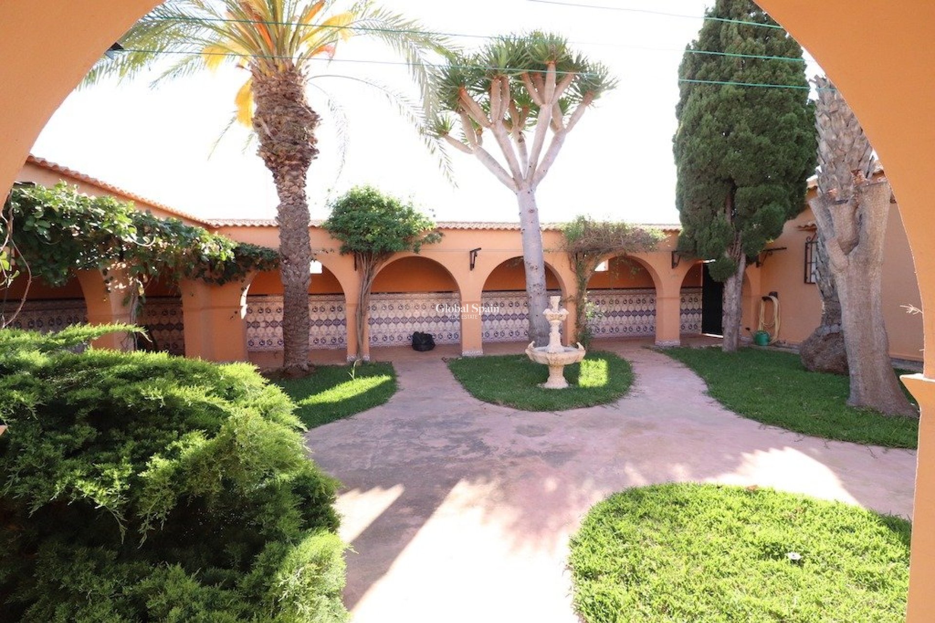 Wiederverkauf - VILLA -
TORREVIEJA - Costa Blanca