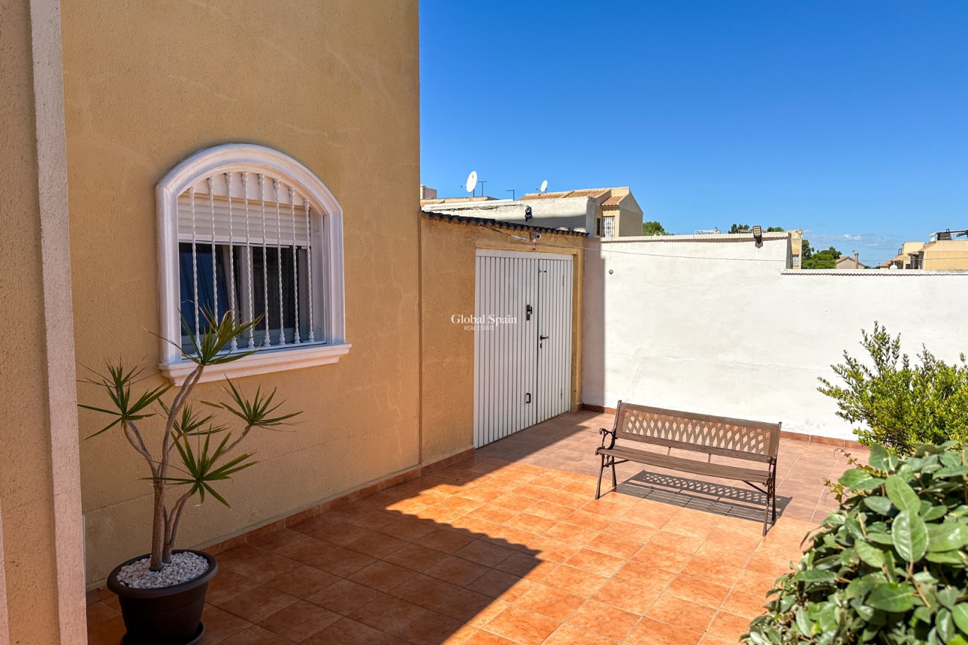 Wiederverkauf - VILLA -
TORREVIEJA - Costa Blanca