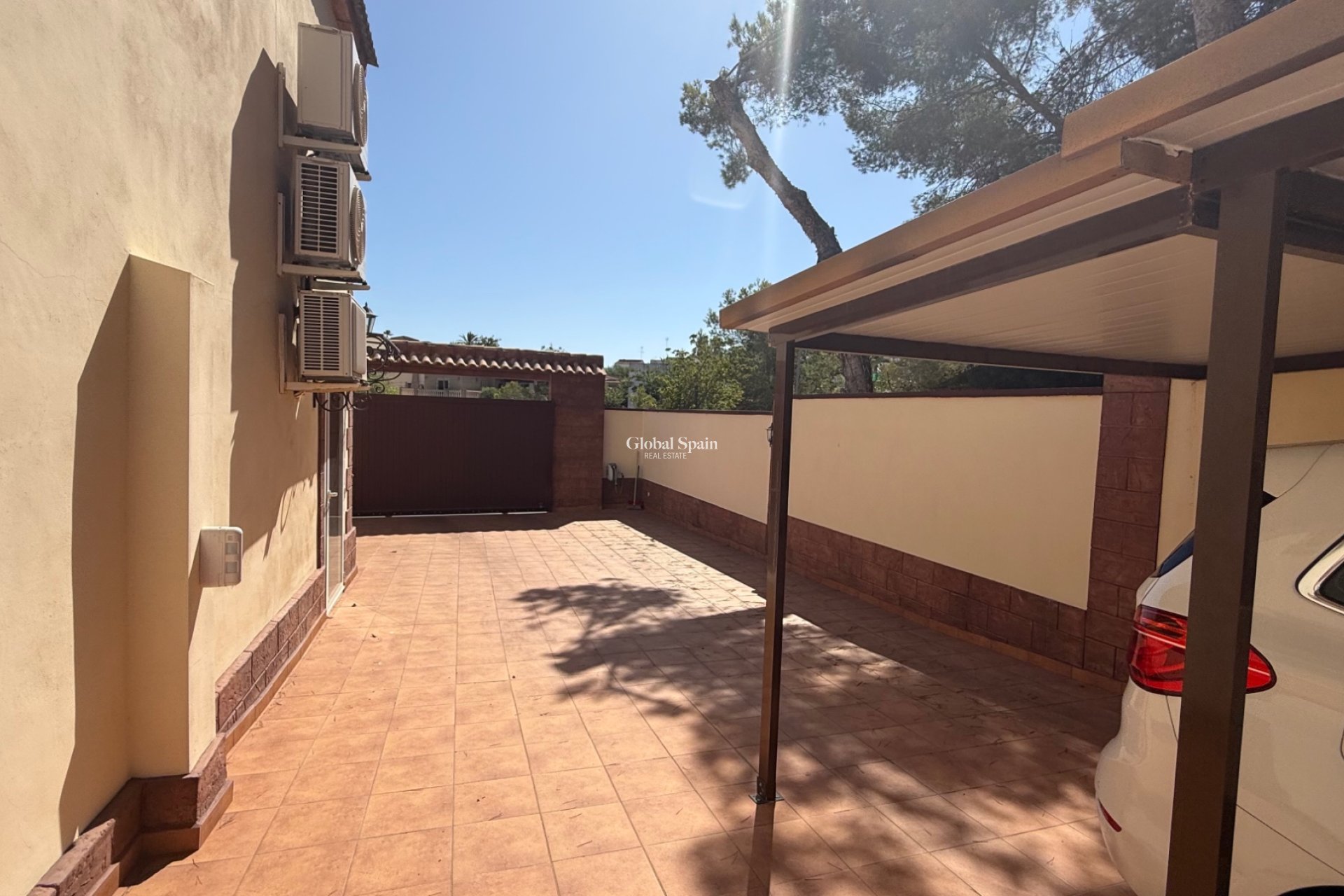 Wiederverkauf - VILLA -
TORREVIEJA - Costa Blanca