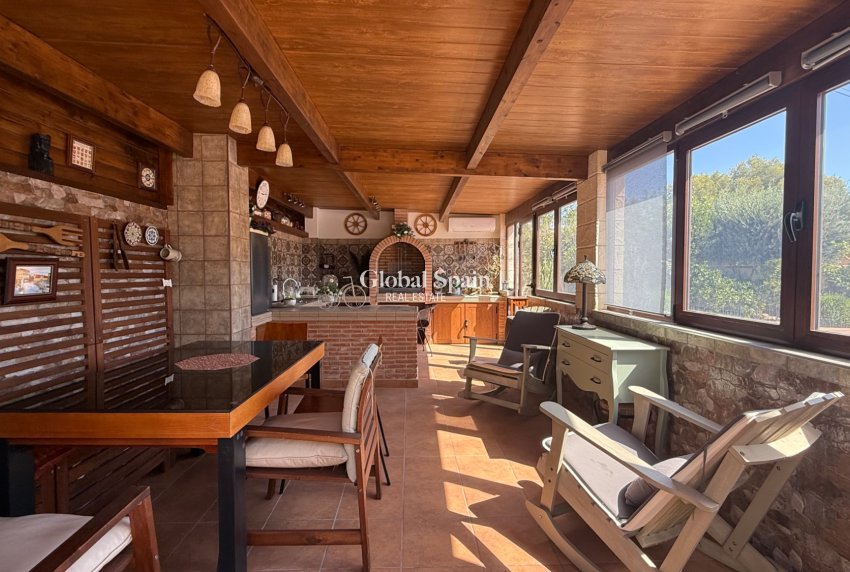 Wiederverkauf - VILLA -
TORREVIEJA - Costa Blanca