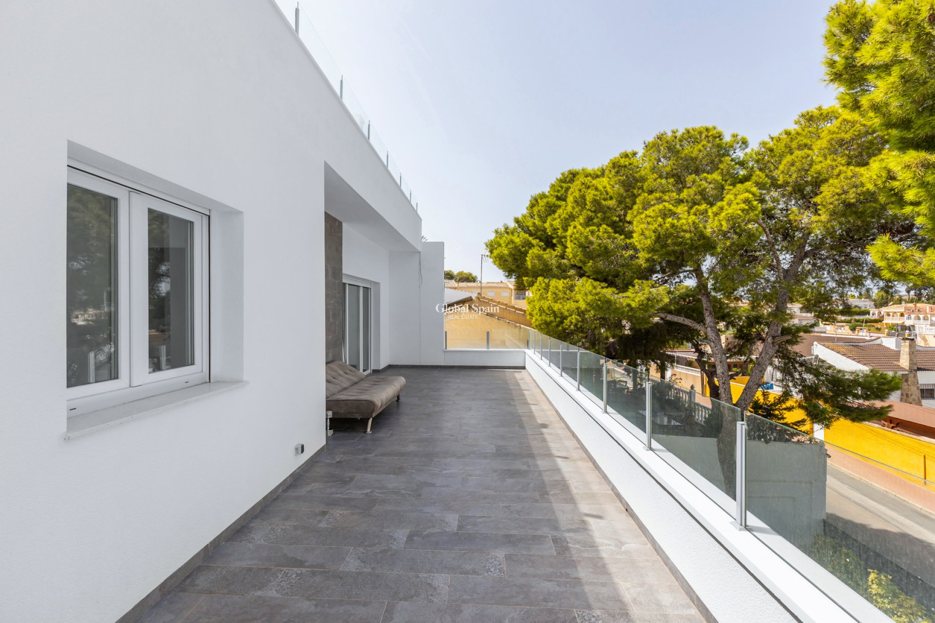 Wiederverkauf - VILLA -
TORREVIEJA - Costa Blanca