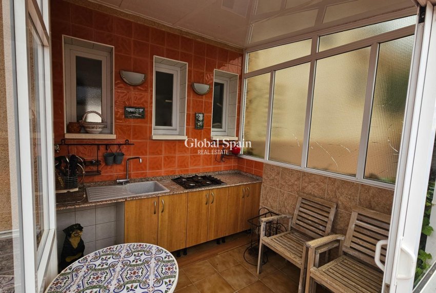 Wiederverkauf - VILLA -
TORREVIEJA - El Chaparral