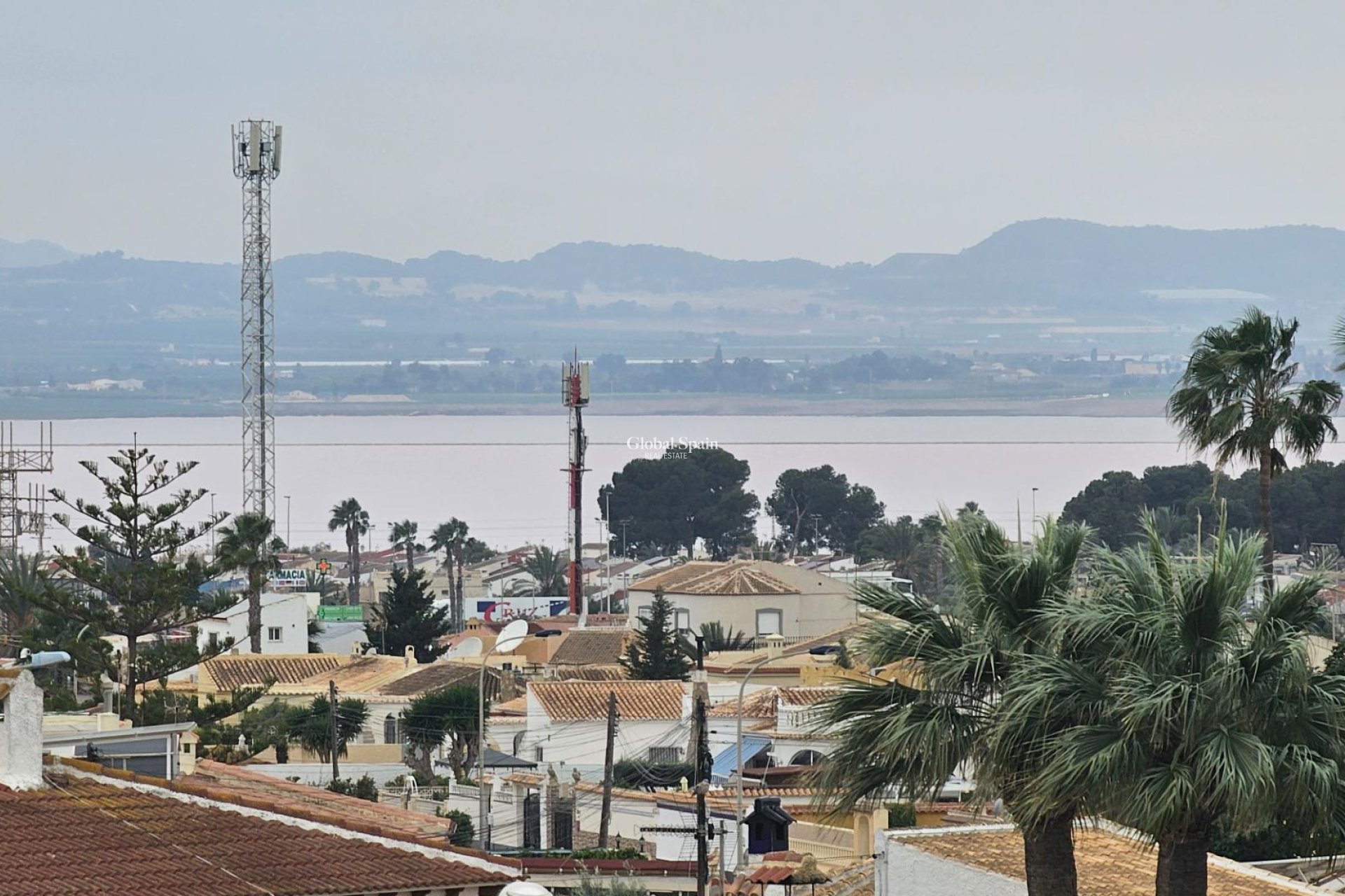 Wiederverkauf - VILLA -
TORREVIEJA - El Chaparral