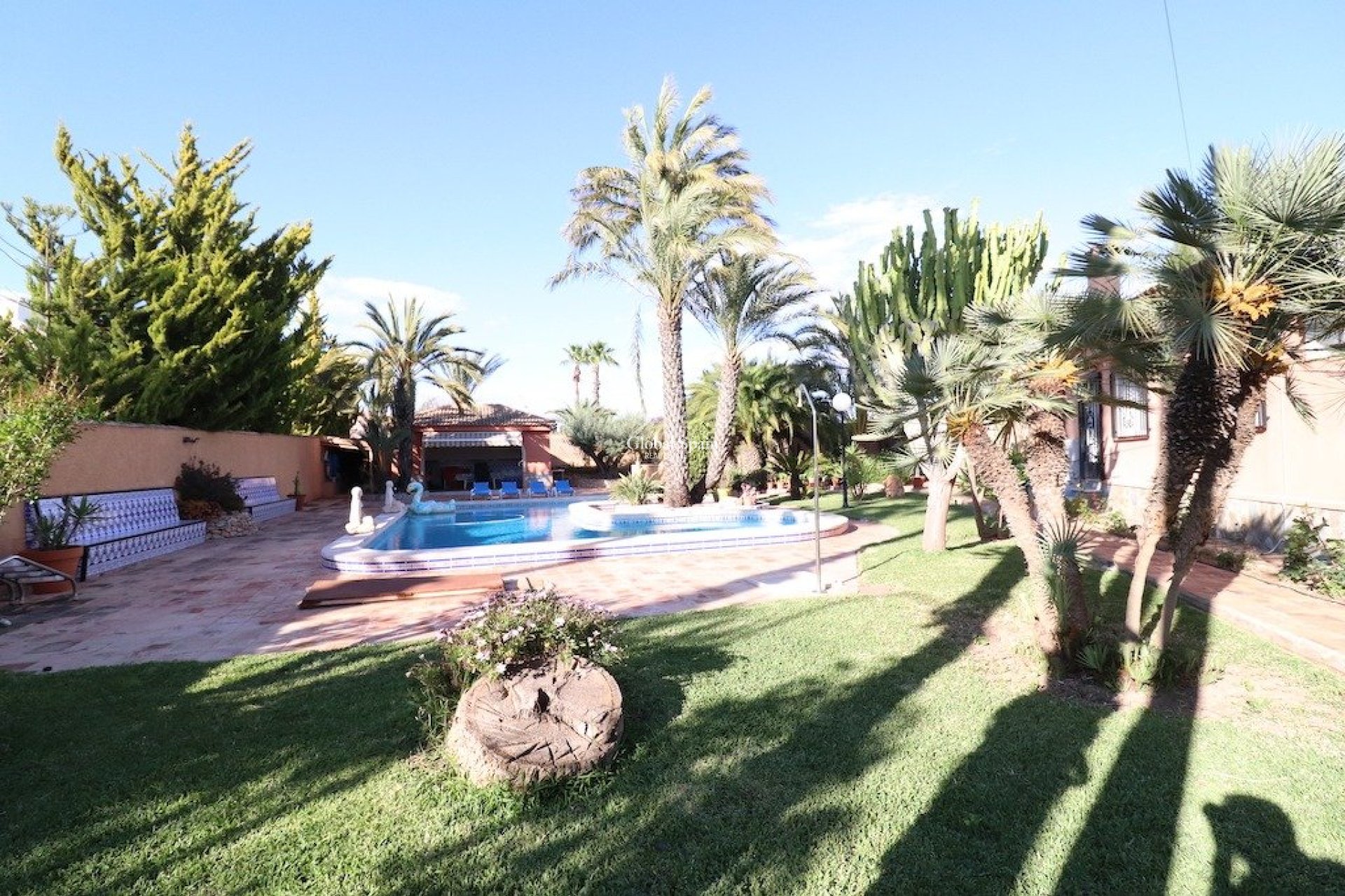 Wiederverkauf - Villa -
TORREVIEJA - El chaparral