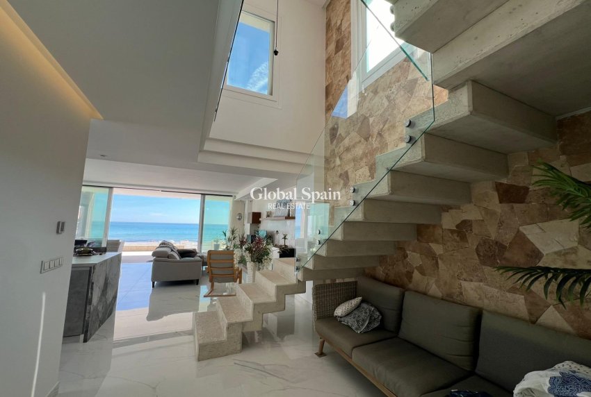 Wiederverkauf - VILLA -
TORREVIEJA - La Mata