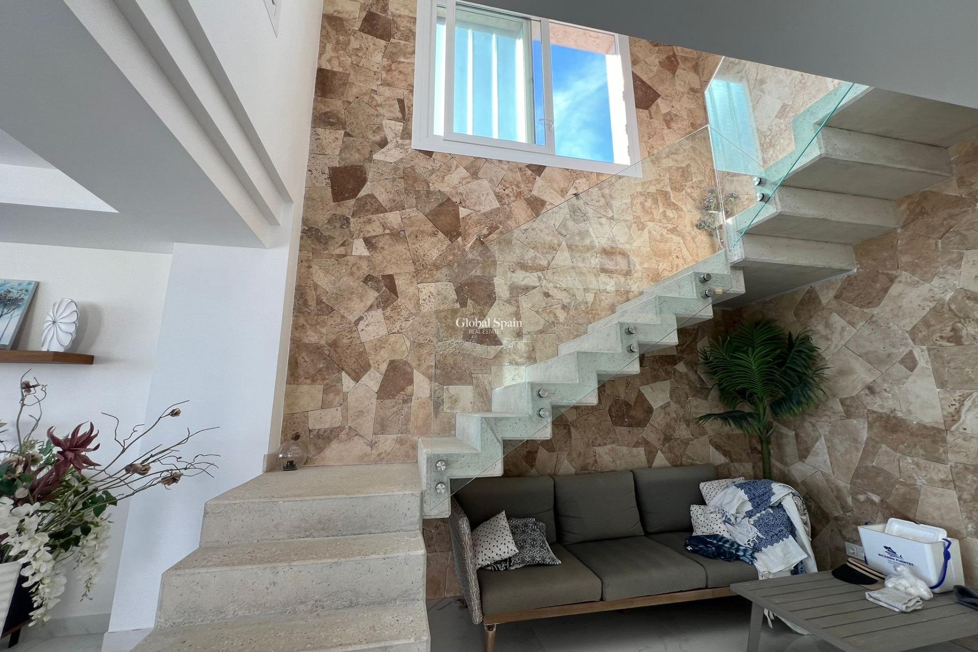 Wiederverkauf - VILLA -
TORREVIEJA - La Mata