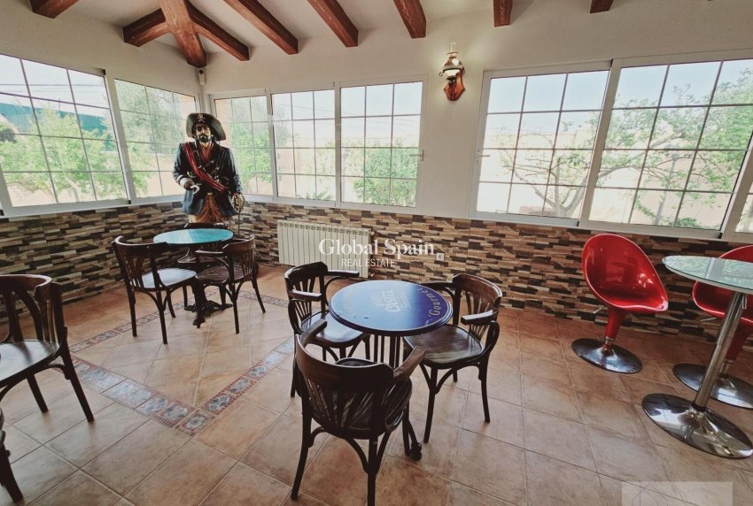 Wiederverkauf - VILLA -
TORREVIEJA - La Siesta - El Salado - Torreta