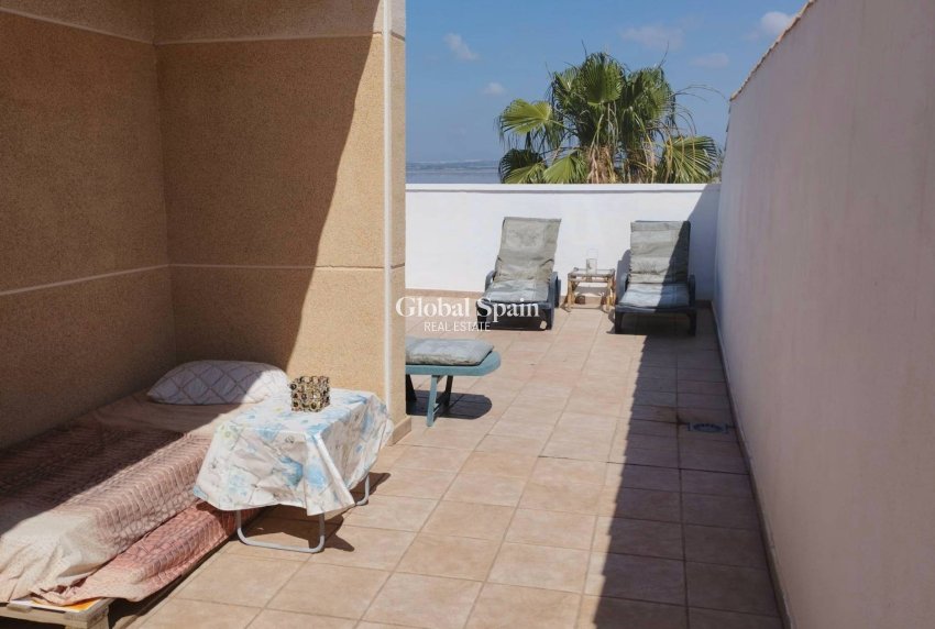 Wiederverkauf - VILLA -
TORREVIEJA - La Siesta - El Salado - Torreta