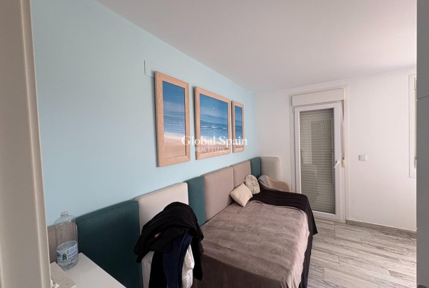 Wiederverkauf - VILLA -
TORREVIEJA - La Siesta - El Salado - Torreta