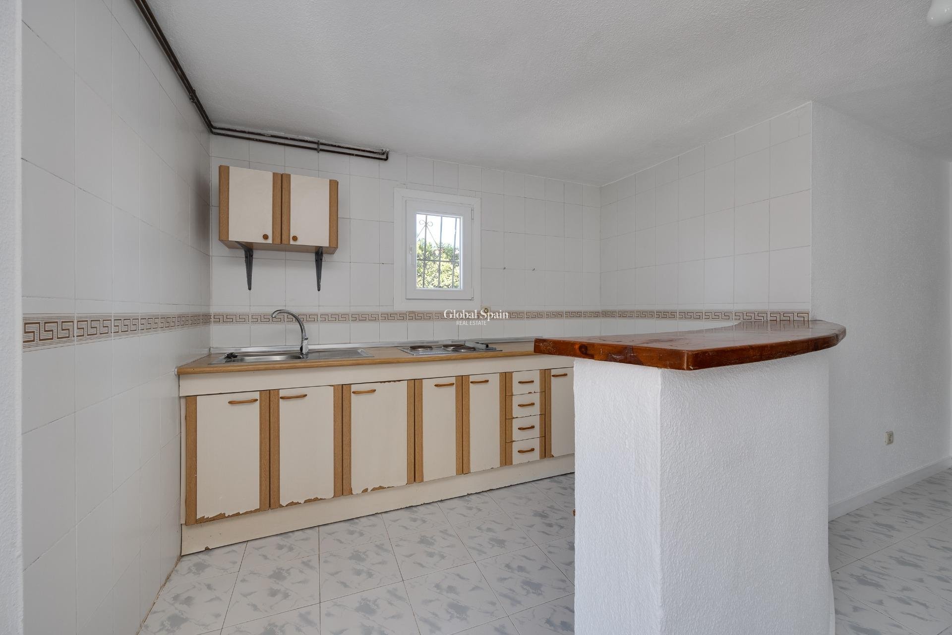 Wiederverkauf - VILLA -
TORREVIEJA - La Siesta - El Salado - Torreta